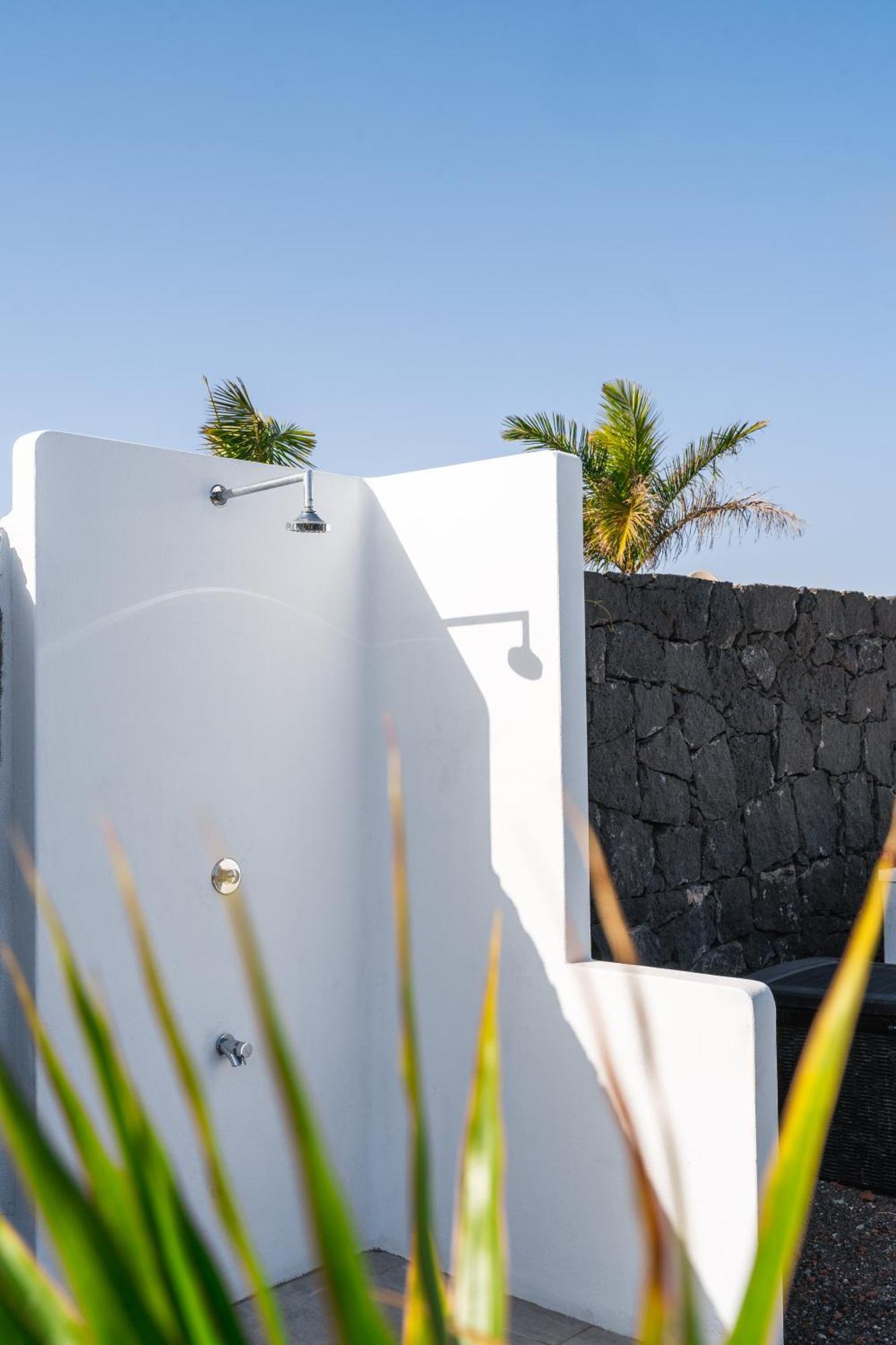 3 Bedroom Villa With Private Pool Close To Papagayo Beach Playa Blanca  Esterno foto