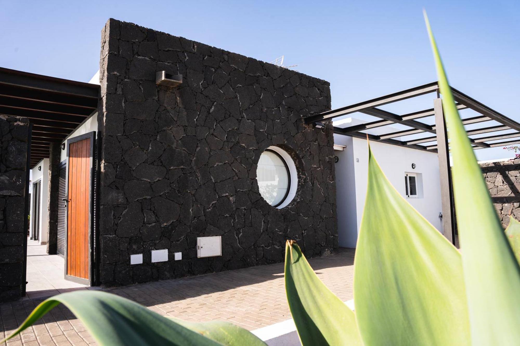 3 Bedroom Villa With Private Pool Close To Papagayo Beach Playa Blanca  Esterno foto