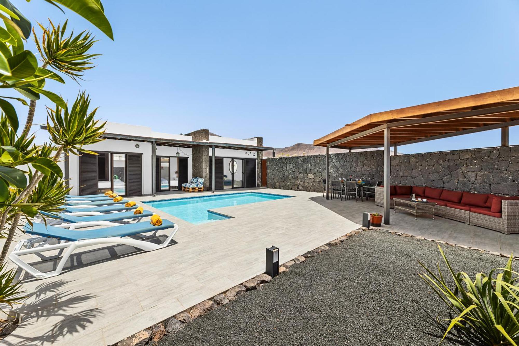 3 Bedroom Villa With Private Pool Close To Papagayo Beach Playa Blanca  Esterno foto